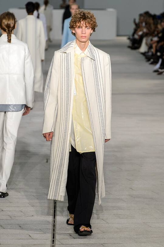 Runway-Bild der Jil Sander Frühjahr/Sommer 2018 Show in Mailand