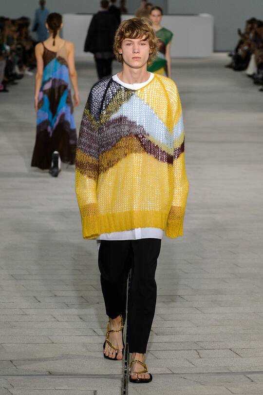 Runway-Bild der Jil Sander Frühjahr/Sommer 2018 Show in Mailand