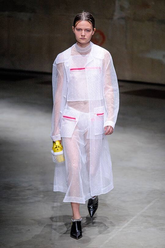 Runway-Bild der Christopher Kane SS18 Show in London