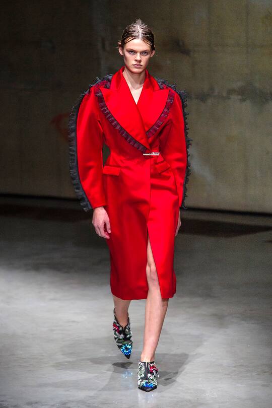 Runway-Bild der Christopher Kane SS18 Show in London