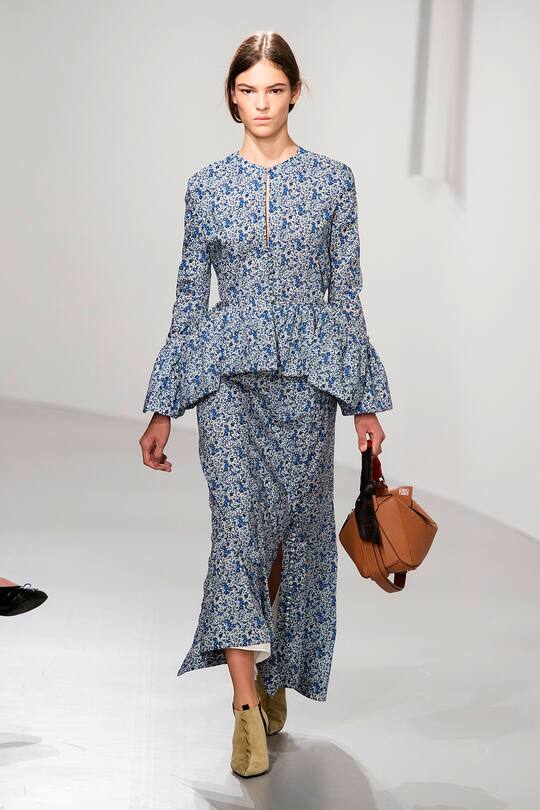 Look von der Loewe Frühjahr/Sommer 2018 Show in Paris