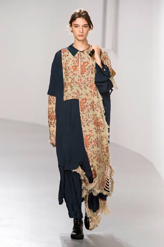 Look von der Loewe Frühjahr/Sommer 2018 Show in Paris