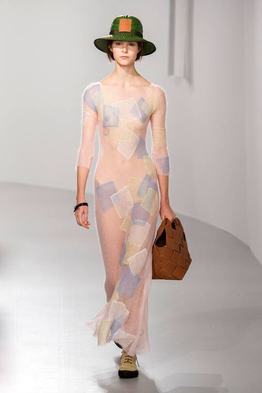 Look von der Loewe Frühjahr/Sommer 2018 Show in Paris