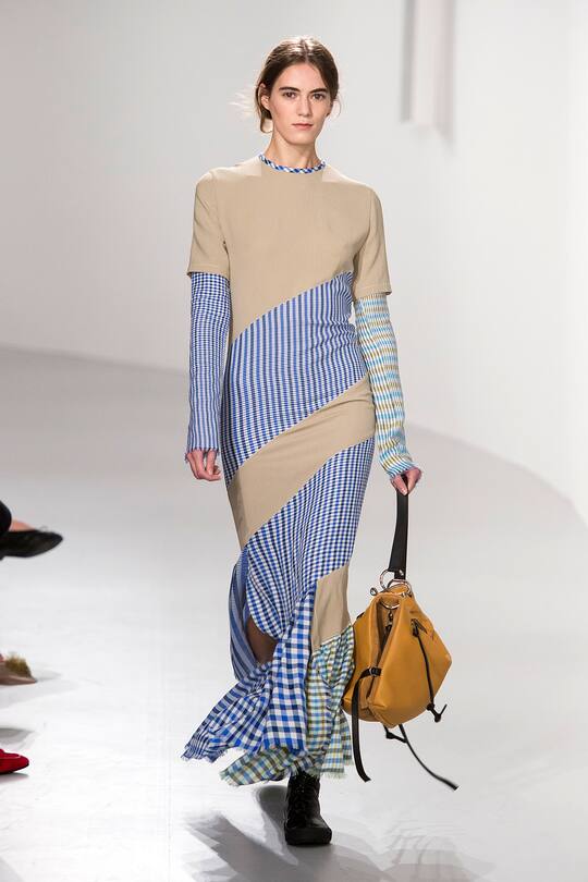 Look von der Loewe Frühjahr/Sommer 2018 Show in Paris