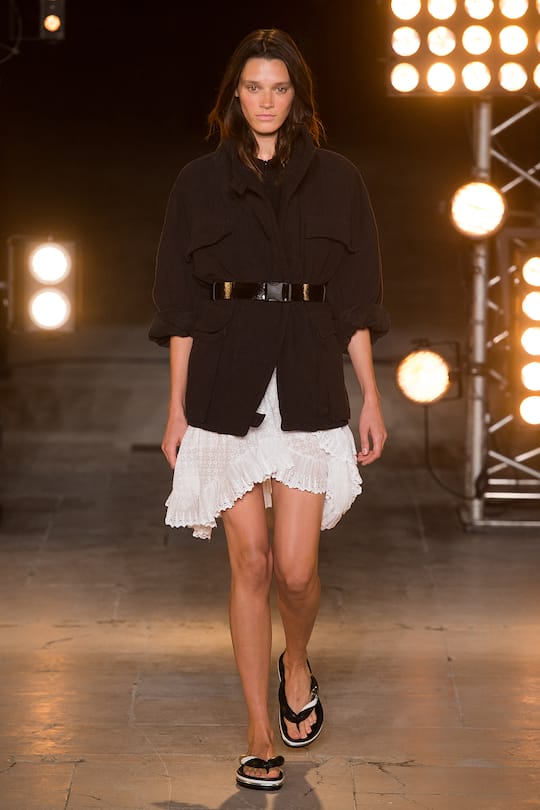 Look von der Isabel Marant Frühjahr/Sommer 2018 Show in Paris