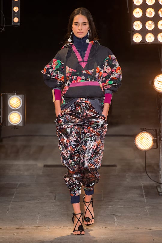 Look von der Isabel Marant Frühjahr/Sommer 2018 Show in Paris