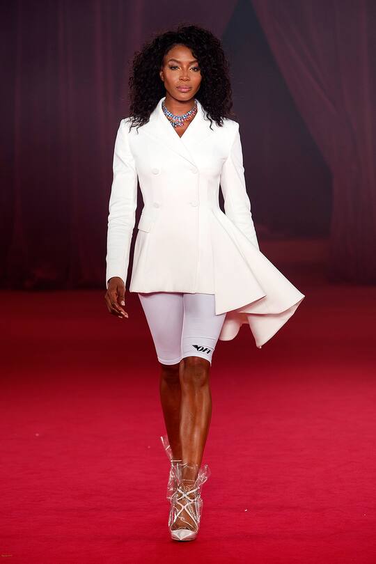 Runway-Bild der Off White Frühjahr/Sommer 2018 Show in Paris