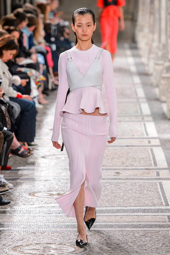 Runway-Bild der Proenza Schouler Frühjahr/Sommer 2018 Show in Paris