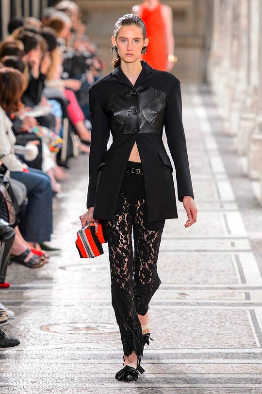 Runway-Bild der Proenza Schouler Frühjahr/Sommer 2018 Show in Paris