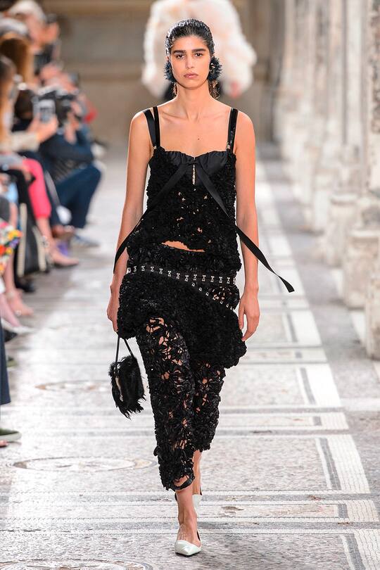 Runway-Bild der Proenza Schouler Frühjahr/Sommer 2018 Show in Paris