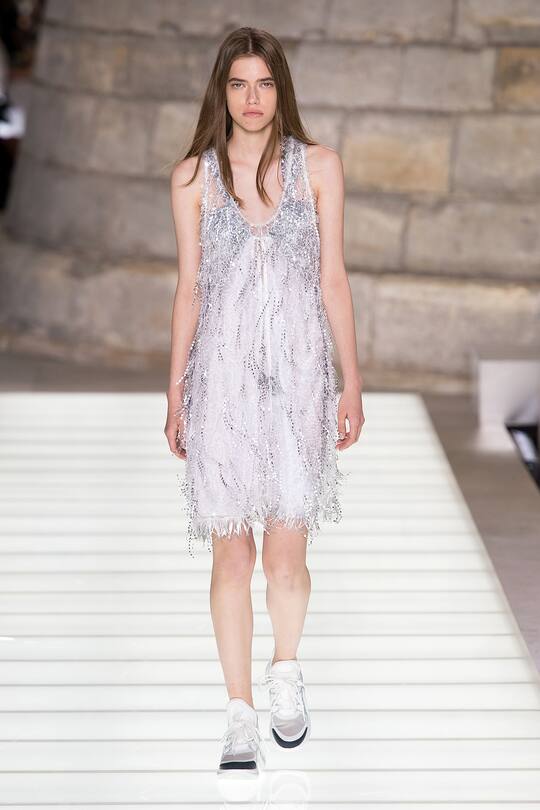 Runway-Bild der Louis Vuitton Frühjahr/Sommer 2018 Show in Paris