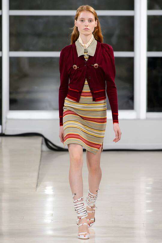 Runway-Bild der Y/Project Frühjahr/Sommer 2018 Show in Paris