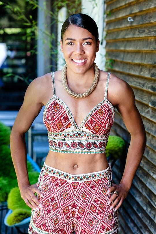 Mujinga Kambundji (ohne Freund) Mode, Fotos