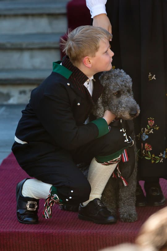 Royals Norwegen Nationalfeiertag Prinz Sverre Magnus Familie Mette-Marit Haakon Marius