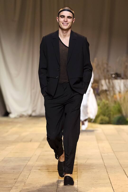 H&M Studio F/S 2017 Show Paris