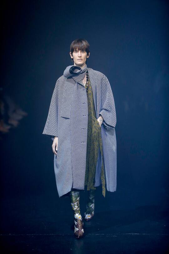 Runway-Bild der Balenciaga Frühjahr/Sommer 2018 Show in Paris.
