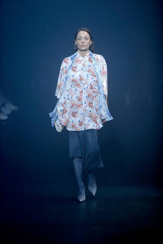 Runway-Bild der Balenciaga Frühjahr/Sommer 2018 Show in Paris.