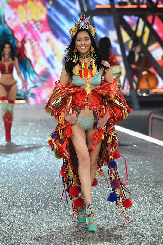 Victoria's Secret Show 2016 Paris