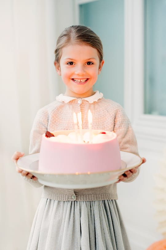 Prinzessin Estelle von Schweden feiert 6. Geburtstag Bilder