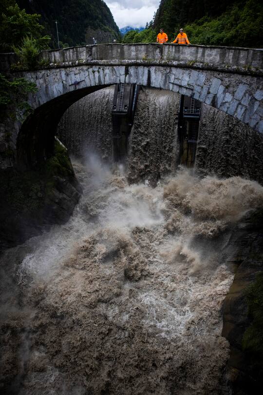 Unwetter Klima Geschichte Hochwasser Thunersee, Simme Stauwehr Wimmis