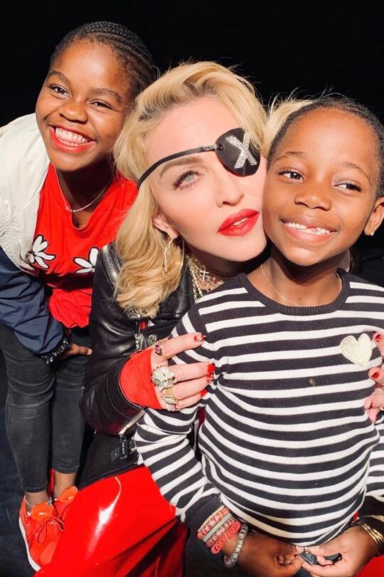 Madonna strenge Promis