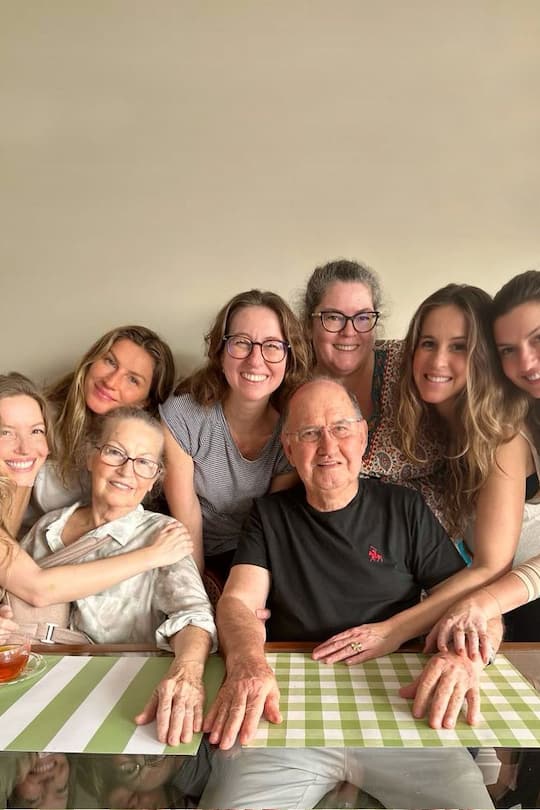 Gisele Bündchen mit ihrer Familie