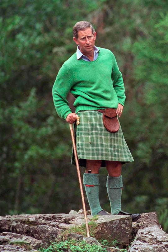 Die Firma Kinloch Anderson, 1868 gegründet, liefert seit 1903 Stoffe an den Königshof, darunter auch die Royal Tartans.