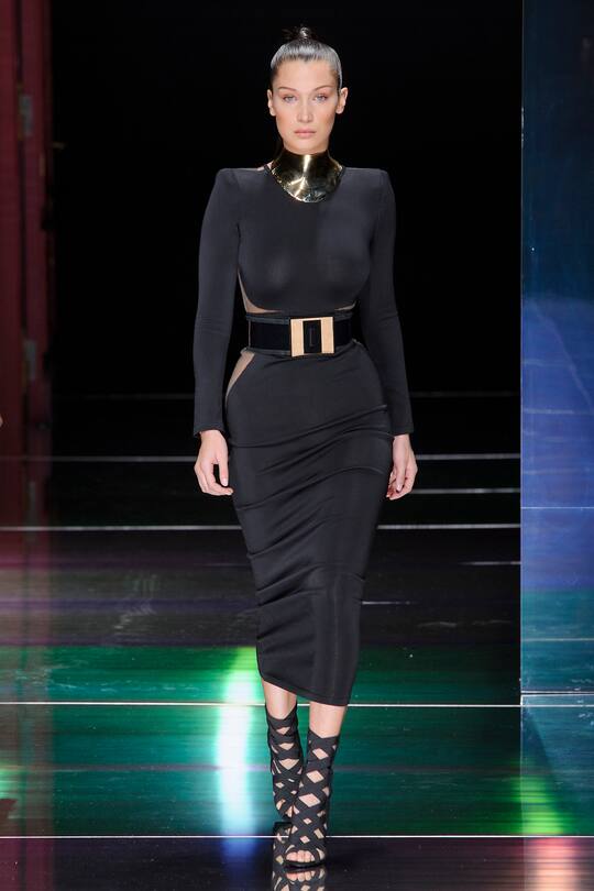 Bella Hadid auf dem Runway