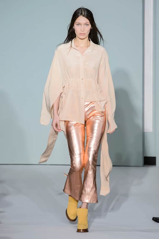 Bella Hadid auf dem Runway