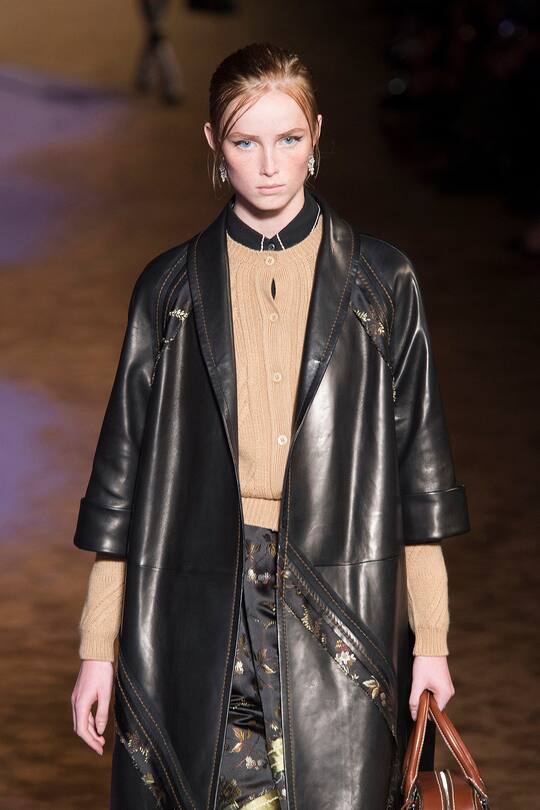Rianne van Rompaey für Prada SS2015.