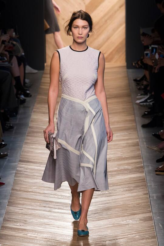 Bella Hadid auf dem Runway