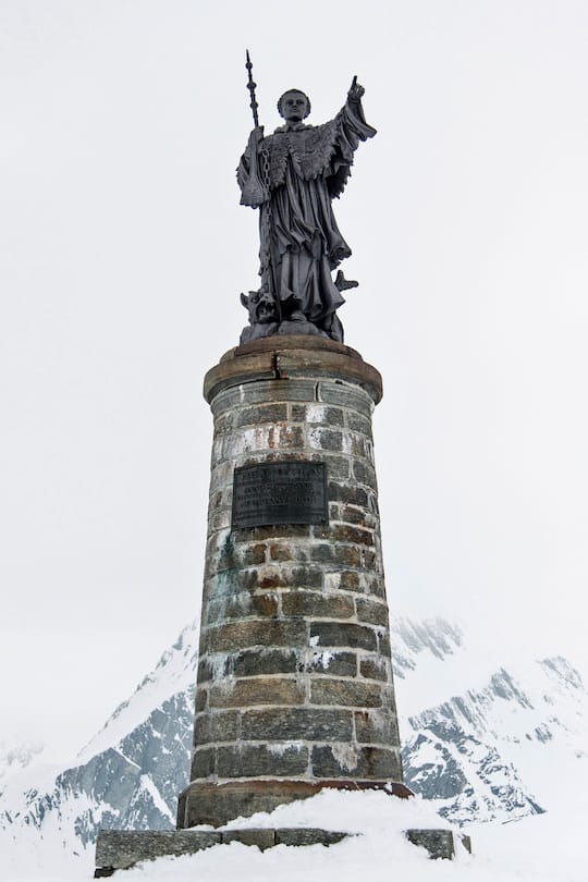 Grosser St Bernhard Statue Hospiz Wallis