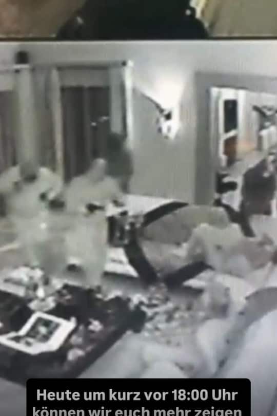 Die Einbrecher bedrohten die Geissens, verletzten sie und raubten sie aus.