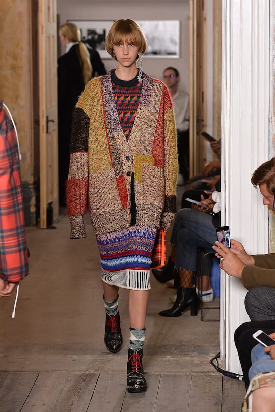 Runway-Look bei der Burberry Herbst/Winter 17/18 Show in London