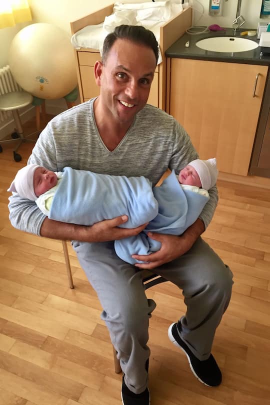 Adel Abdel-Latif (Kickboxen) ist Vater von Zwillingen mit Frau nach Tochter