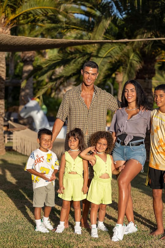 Cristiano Ronaldo, Georgina Rodriguez und ihre Kinder geben eine Traumfamilie ab – doch wie lange noch?