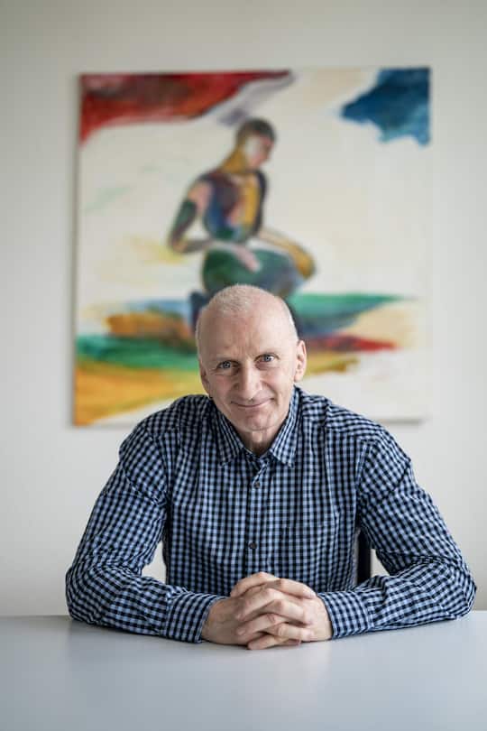 Der deutsch-schweizerische Psychiater, Professor und Autor war von 1997 bis 2018 Chefarzt des Psychiatrisch-Psychologischen Dienstes des Kantons Zürich. Urbaniok ist für die Entwicklung des Fotres-Systems zur Risikobeurteilung von Straftätern bekannt. Er ist verheiratet mit einer Baslerin und hat zwei erwachsene Söhne.