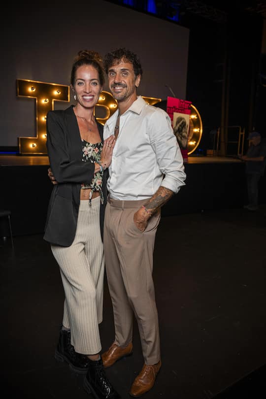 <p>«Ich komme jedes Jahr an das IPFO und half oft bei den Workshops mit», sagt Sänger Seven. Begleitet wird er von seiner Freundin Joëlle.</p>