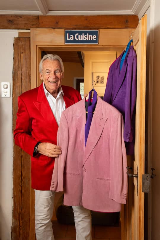 <p>Auch nach über 40 Jahren passt er noch: Pepes Showkittel von Modezar «Dschingis».</p>