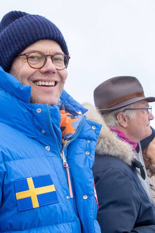 König Carl Gustav von Schweden und Prinz Daniel hatten einen schwierigen Start.