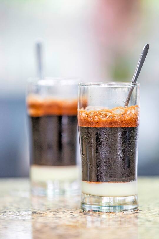 Eiskaffee Vietnam Kondensmilch suess Hanoi