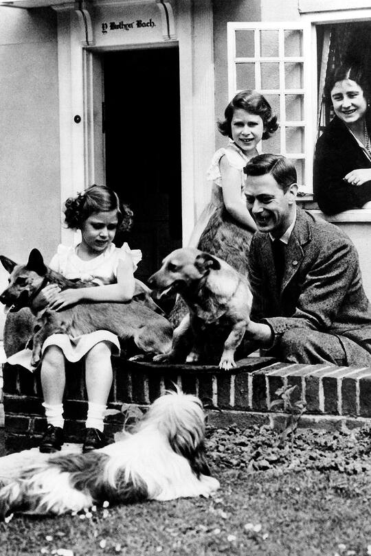 Queen Elizabeth 2 Geburtstag Bilder Fotos Kindheit