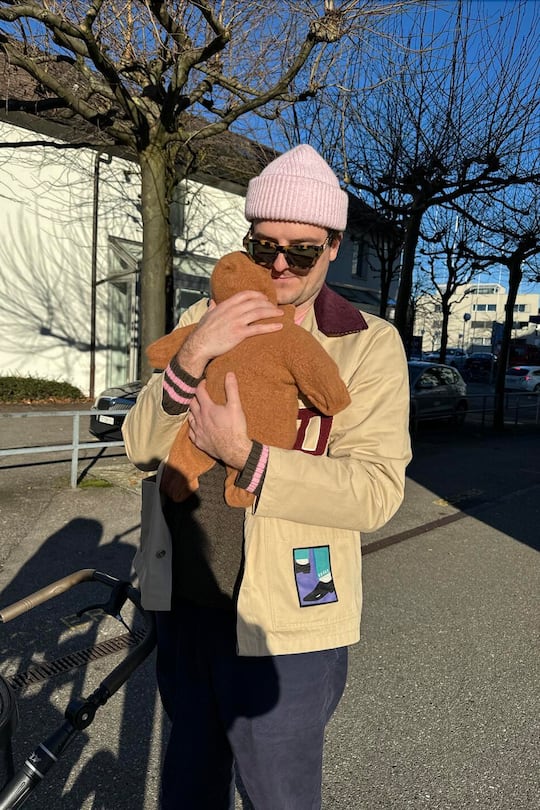 Noah Bachofen mit Baby