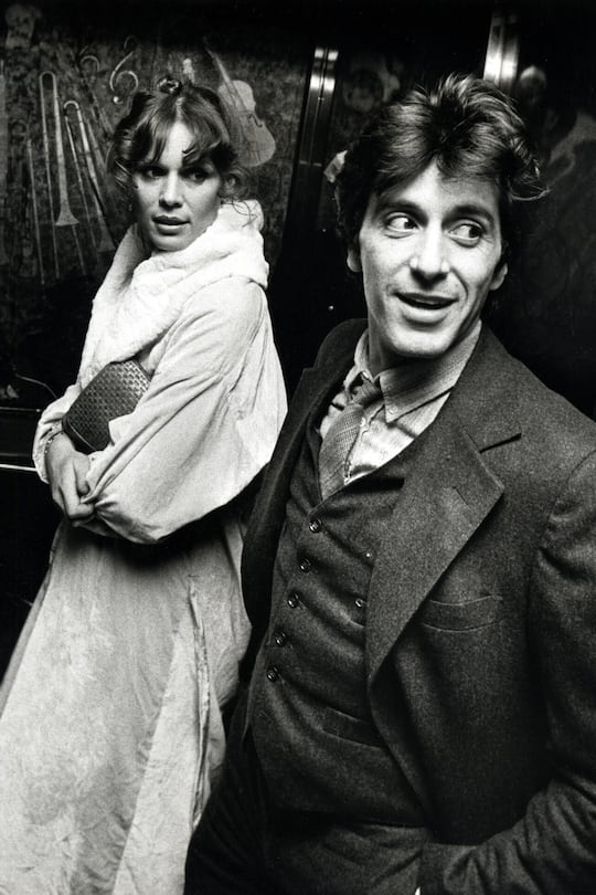 Mit Al Pacino steht Marthe Keller 1977 für «Bobby Deerfield» vor der Kamera. Sie verlieben sich und sind sieben Jahre ein Paar. «Wir telefonieren heute noch regelmässig.»