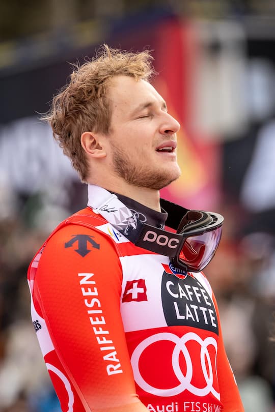 <p>Es ist einfach Odis Winter: vierter Abfahrtssieg und Vierter im Super G. Keiner kanns wie er.</p>