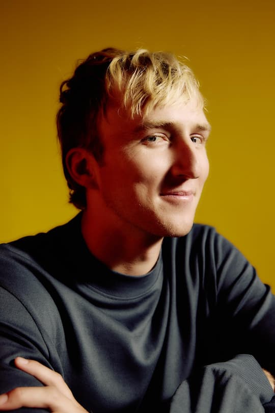 <p>Viel unterwegs, noch lieber daheim: «Zu Hause in Flims ist es am schönsten. Hier kann ich abschalten», sagt Ragettli.</p>