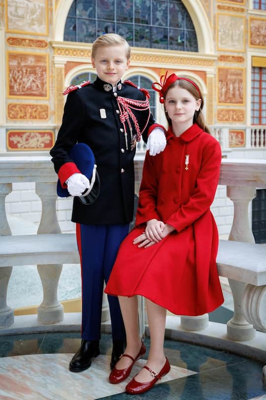 <p>Der kleine Prinz Jacques kann aber auch seriös – so wie seine Zwillingsschwester Gabriella.</p>