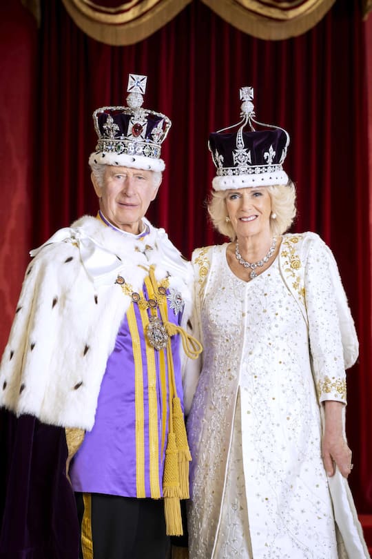 <p>Das offizielle Bild zur Krönung von Charles und Camilla zum König und zur Königin im Mai 2023.</p>