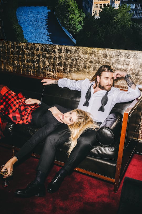 Baschi mit Alana im The Dolder Grand 2022 Haar & Makeup: Snesha Bloom Location: The Dolder Grand