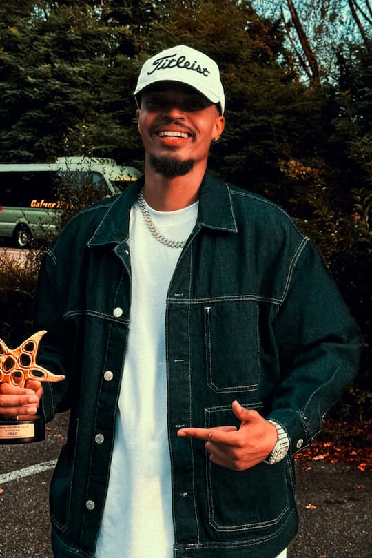 Rapper Obed, Am Start